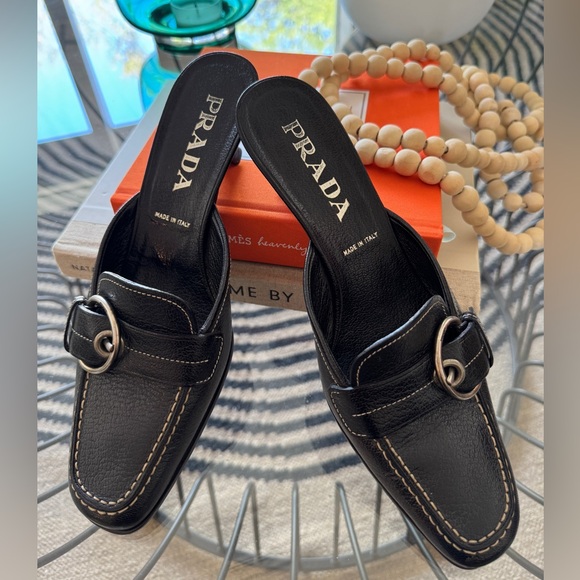 PRADA Black Leather Mules/Kitten Heels. EUC. Like-new! With box. SZ 37.5. - Picture 6 of 11